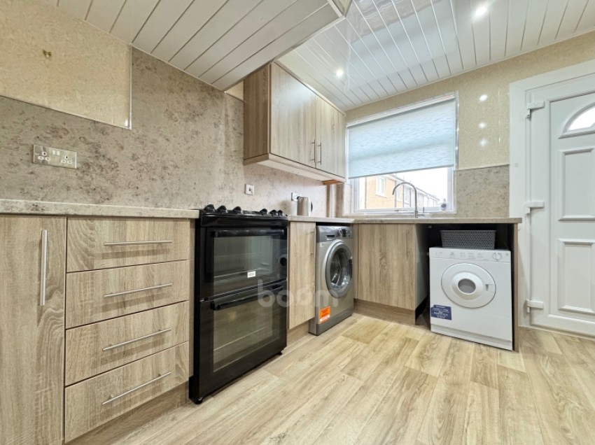 Images for 4 Braemount Avenue, Paisley, Renfrewshire, PA2 8QQ, UK