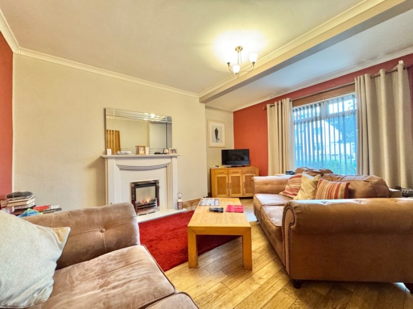 Images for 1 Beech Avenue, Elderslie, Johnstone, Renfrewshire, PA5 9LF, UK