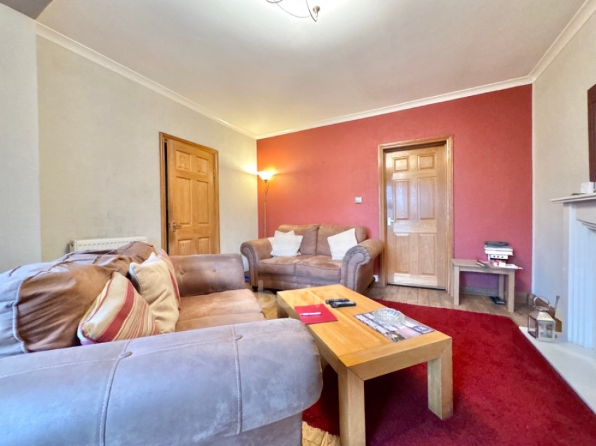 Images for 1 Beech Avenue, Elderslie, Johnstone, Renfrewshire, PA5 9LF, UK