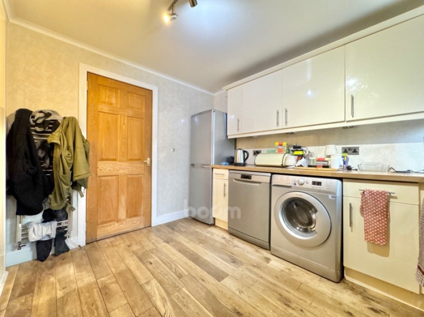 Images for 1 Beech Avenue, Elderslie, Johnstone, Renfrewshire, PA5 9LF, UK