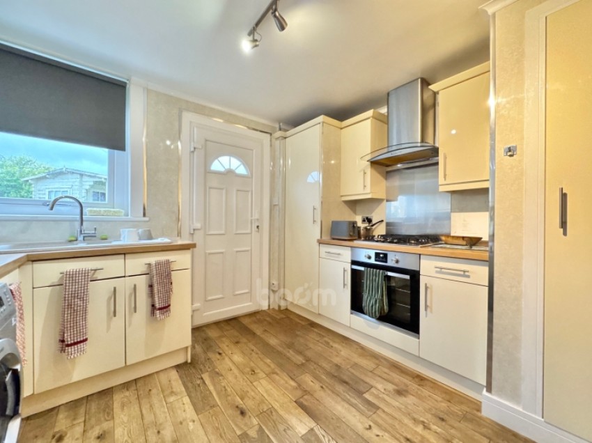 Images for 1 Beech Avenue, Elderslie, Johnstone, Renfrewshire, PA5 9LF, UK