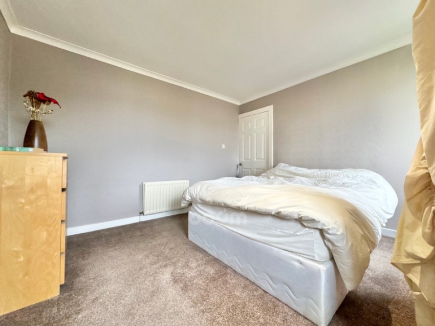 Images for 1 Beech Avenue, Elderslie, Johnstone, Renfrewshire, PA5 9LF, UK