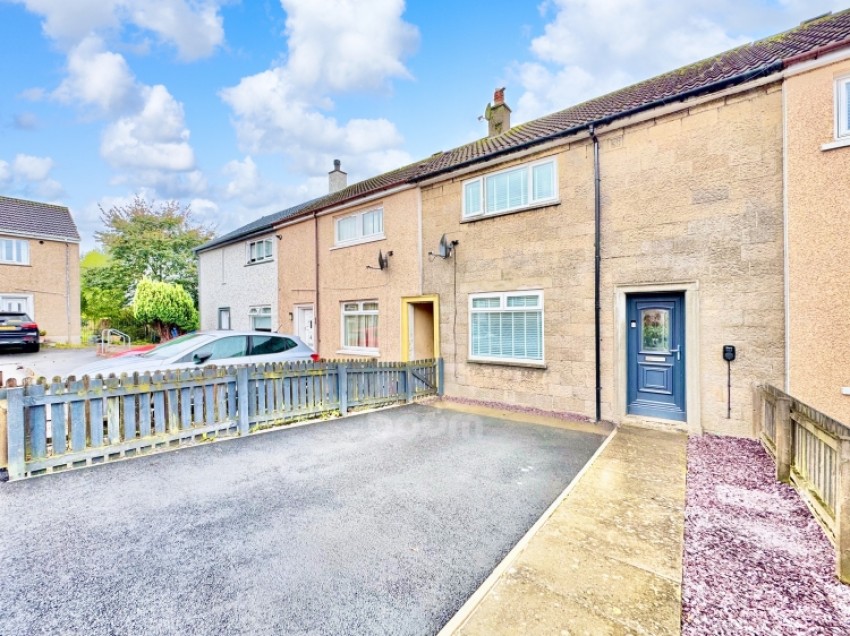 Images for 37 Thorntree Avenue, Beith, Ayrshire, KA15 2EE, UK