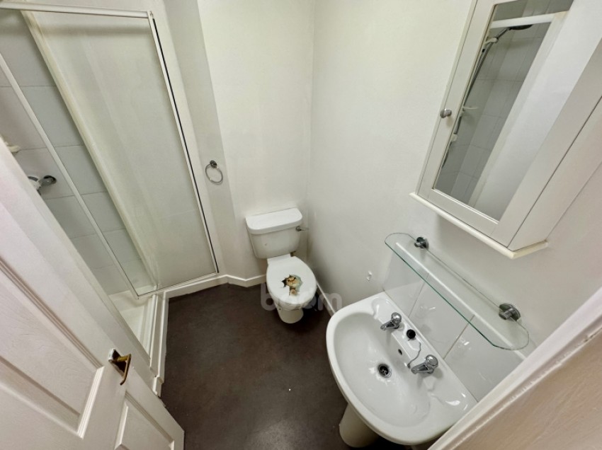 Images for Ground Right 19 Townhead, Beith, Ayrshire, KA15 1DY, UK