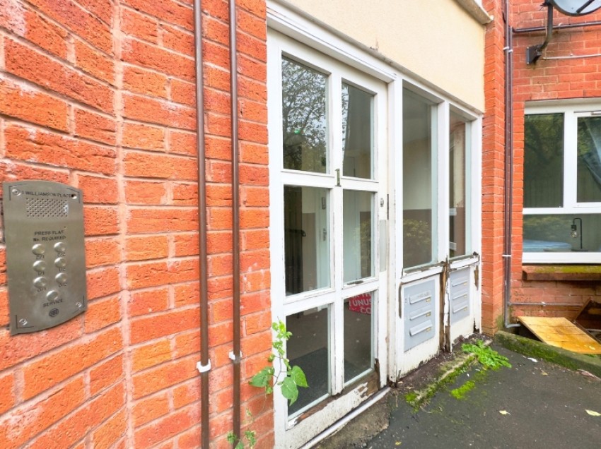 Images for Flat 0/1 1 Williamson Place, Johnstone, Renfrewshire, PA5 9DW, UK