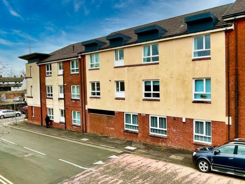 Images for Flat 0/1 1 Williamson Place, Johnstone, Renfrewshire, PA5 9DW, UK