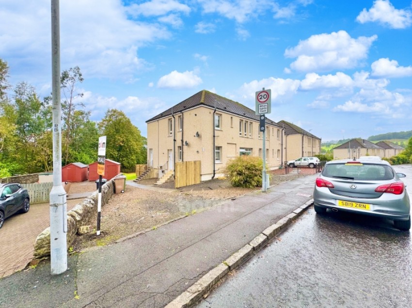 Images for 19 Calderpark Street, Lochwinnoch, Renfrewshire, PA12 4AT, UK