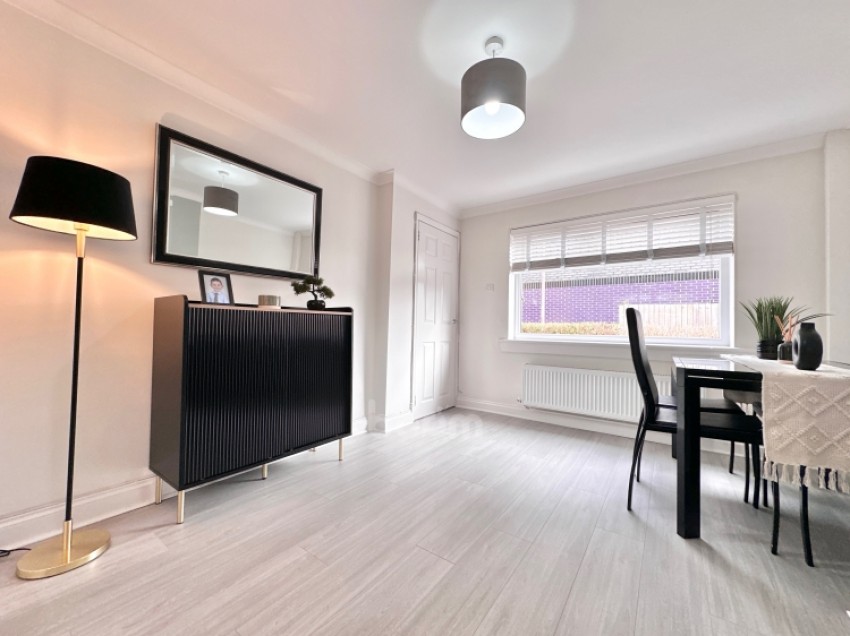 Images for 124 Brediland Road, Linwood, Paisley, Renfrewshire, PA3 3RR, UK