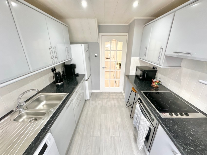 Images for 124 Brediland Road, Linwood, Paisley, Renfrewshire, PA3 3RR, UK