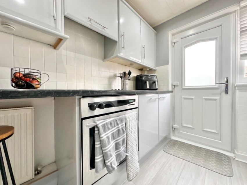 Images for 124 Brediland Road, Linwood, Paisley, Renfrewshire, PA3 3RR, UK