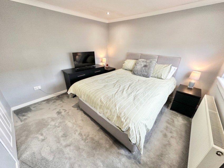 Images for 124 Brediland Road, Linwood, Paisley, Renfrewshire, PA3 3RR, UK