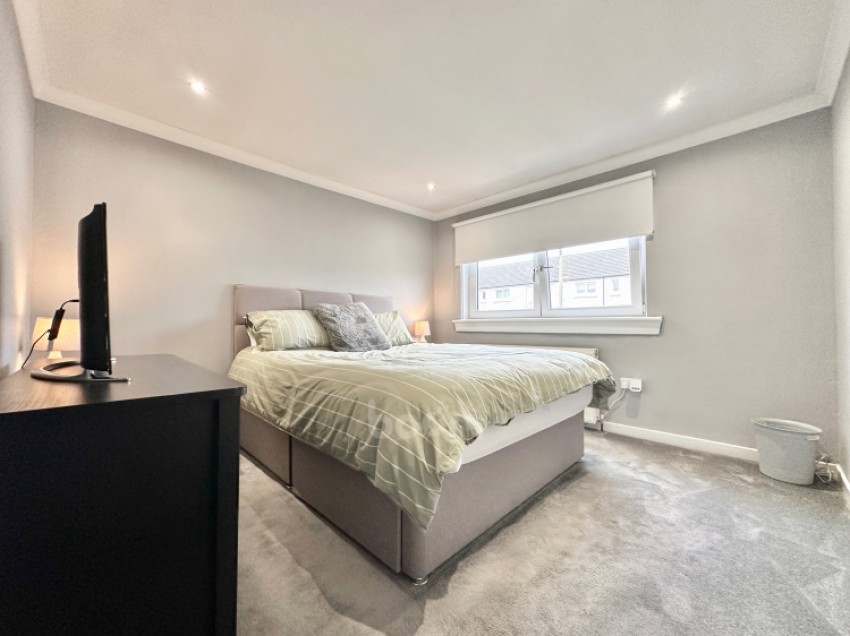 Images for 124 Brediland Road, Linwood, Paisley, Renfrewshire, PA3 3RR, UK