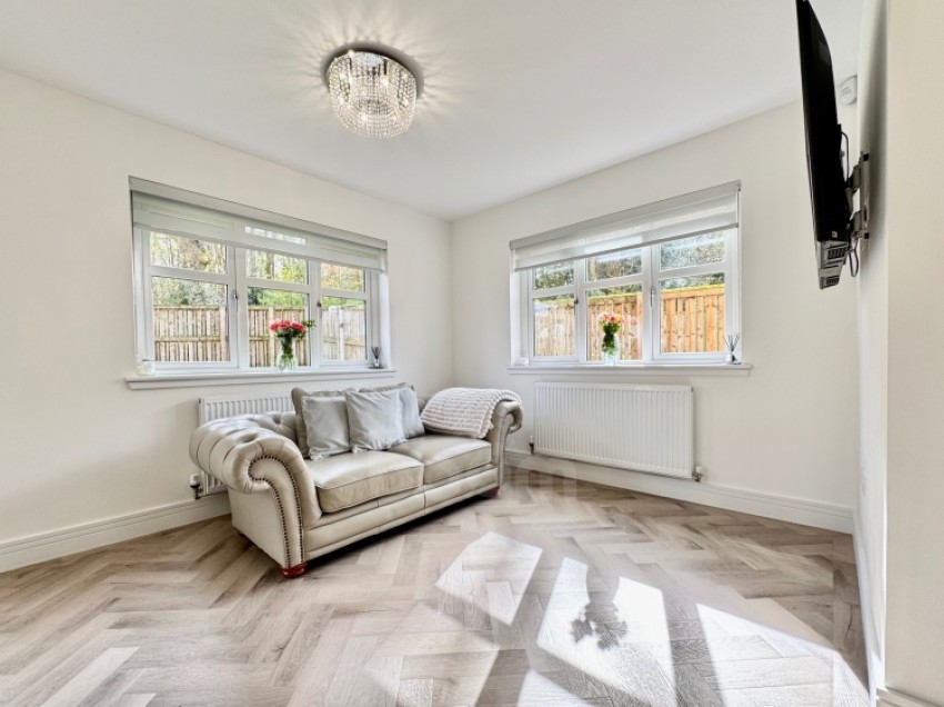 Images for 6 Cairnmaith, Erskine, PA8 7FA, UK