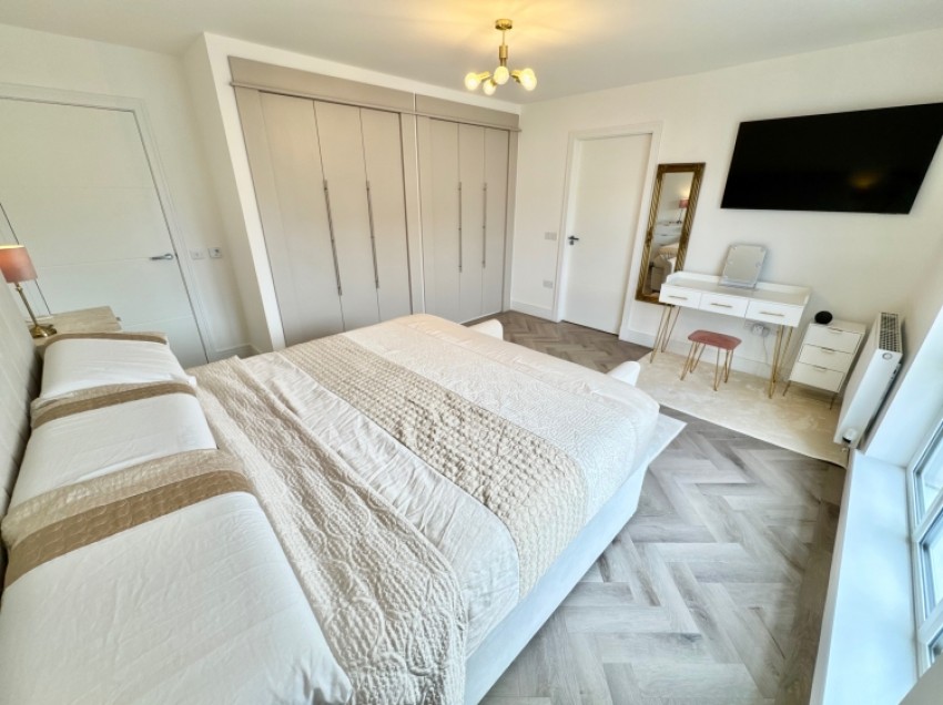 Images for 6 Cairnmaith, Erskine, PA8 7FA, UK