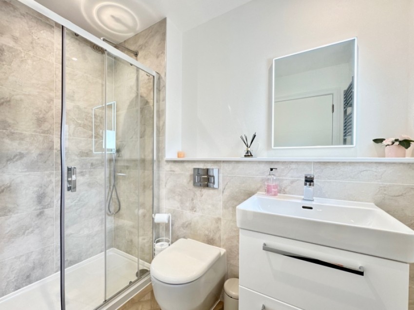 Images for 6 Cairnmaith, Erskine, PA8 7FA, UK