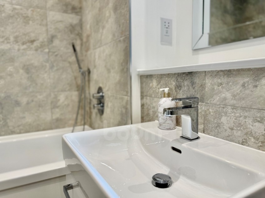 Images for 6 Cairnmaith, Erskine, PA8 7FA, UK