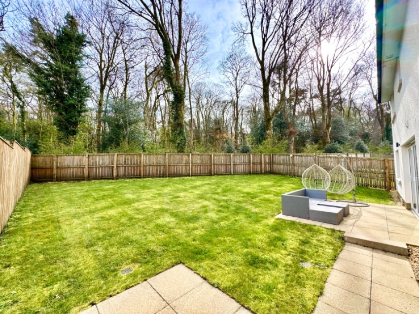 Images for 6 Cairnmaith, Erskine, PA8 7FA, UK