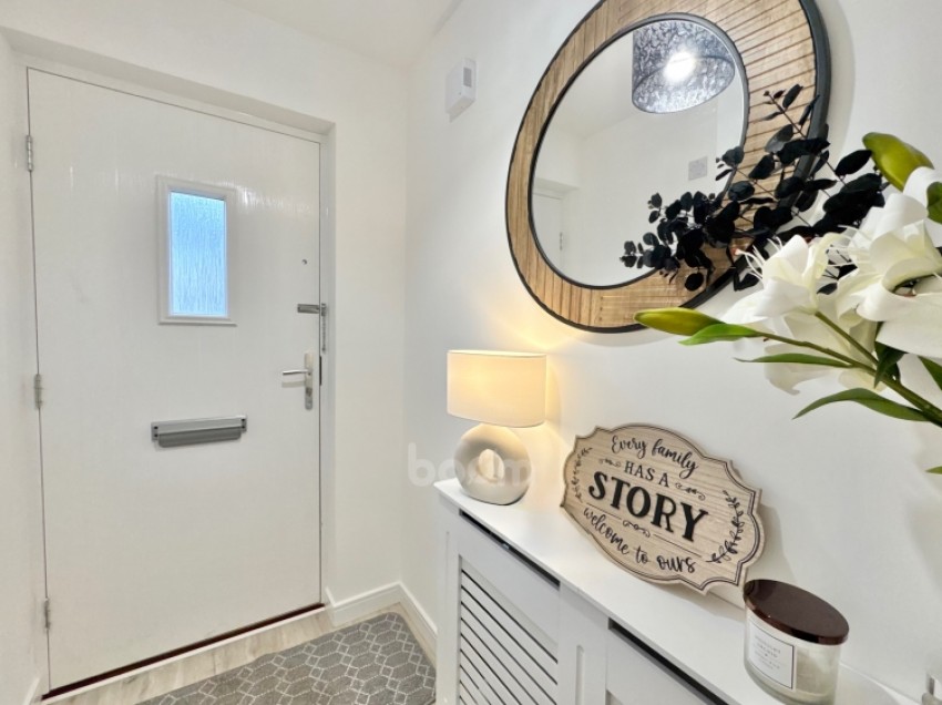 Images for 9 Colville Crescent, Beith, Ayrshire, KA14 3BG, UK