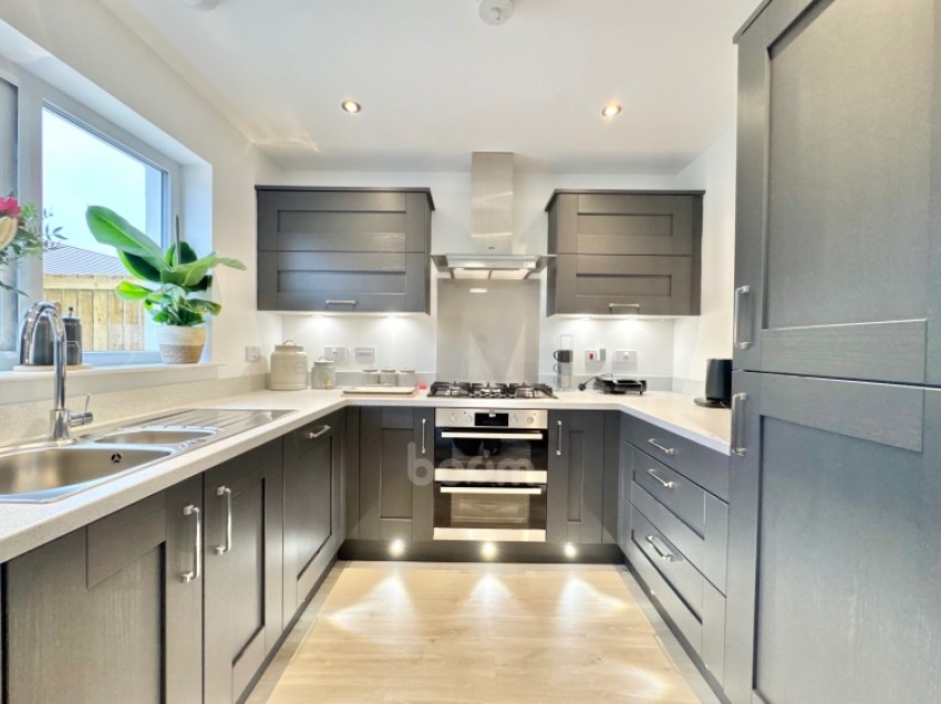 Images for 9 Colville Crescent, Beith, Ayrshire, KA14 3BG, UK