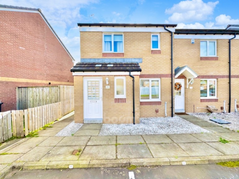 9 Hallhill Drive, Johnstone, Renfrewshire, PA5 0TN, UK