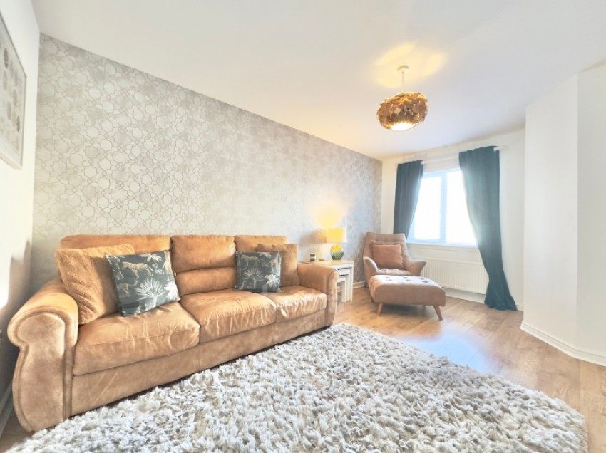 Images for 9 Hallhill Drive, Johnstone, Renfrewshire, PA5 0TN, UK