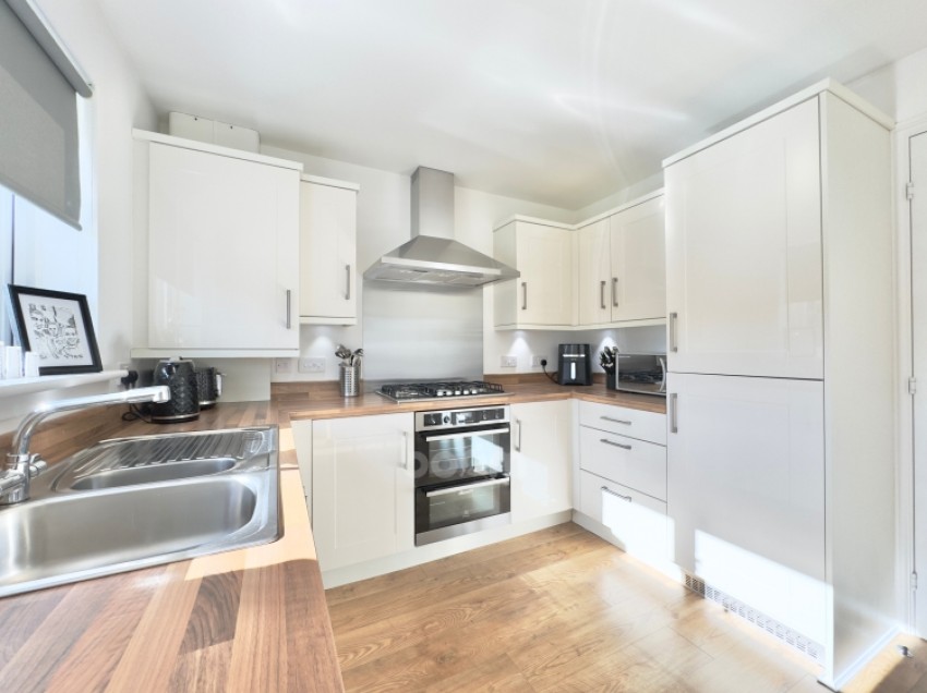 Images for 9 Hallhill Drive, Johnstone, Renfrewshire, PA5 0TN, UK