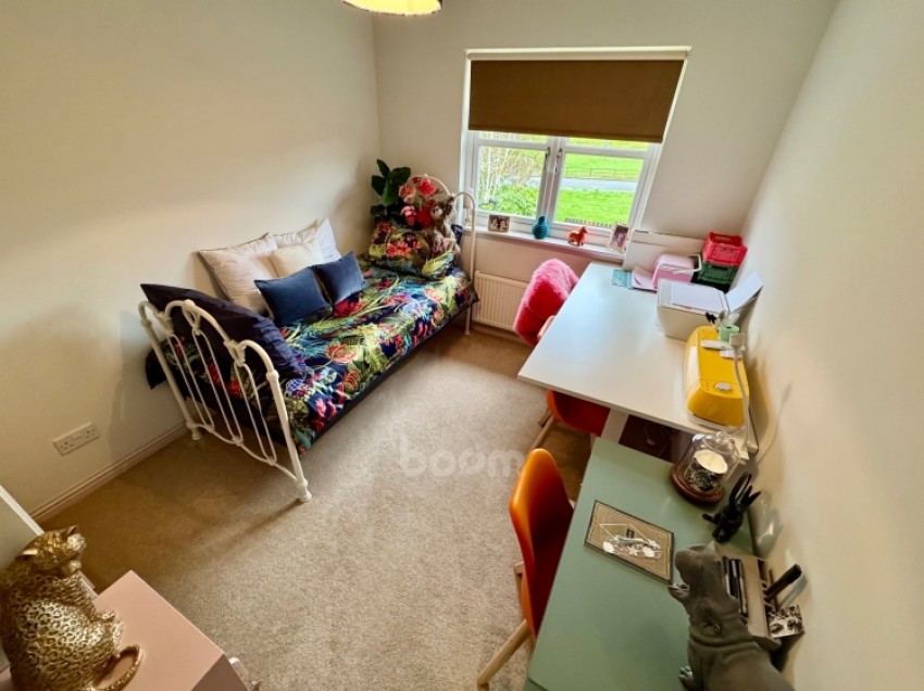 Images for 17 Grahamfield Place, Beith, Ayrshire, KA15 1AY, UK