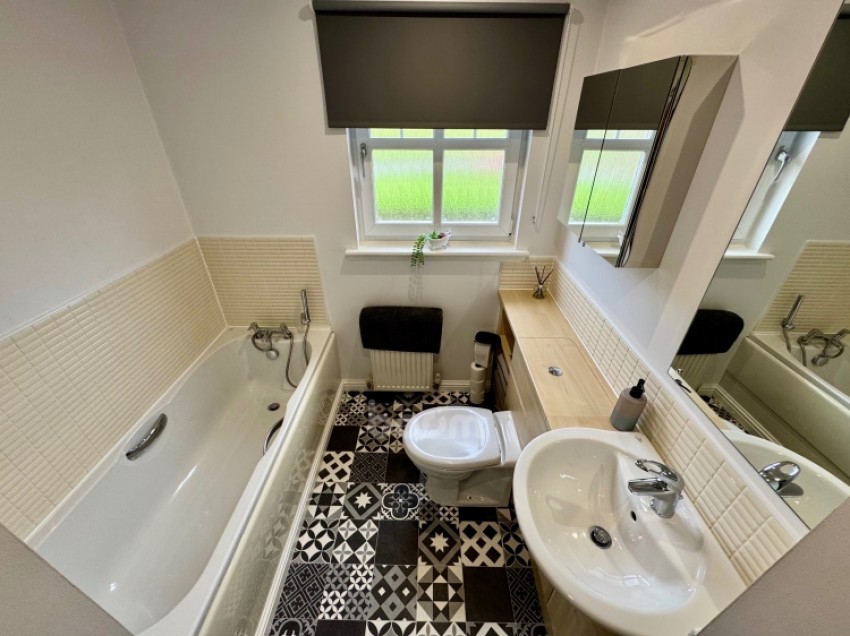 Images for 17 Grahamfield Place, Beith, Ayrshire, KA15 1AY, UK