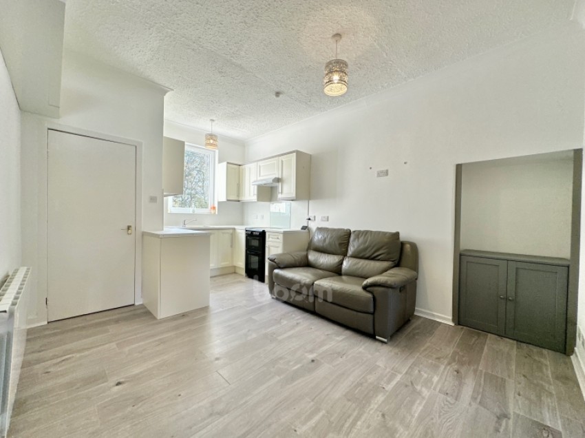 Images for Flat 1/2 13 Mains Road, Beith, Ayrshire, KA15 2AF, UK