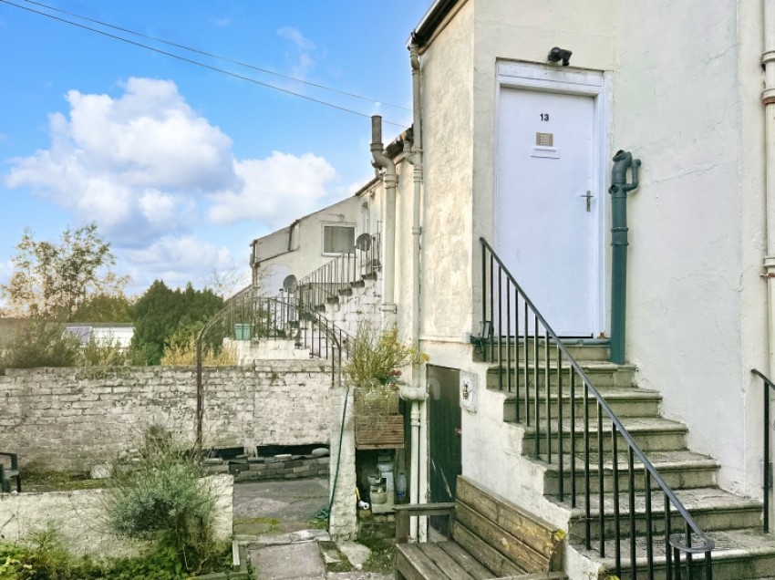 Images for Flat 1/2 13 Mains Road, Beith, Ayrshire, KA15 2AF, UK