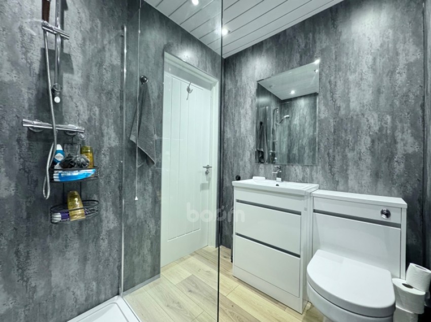 Images for 20c Wilson Street, Beith, Ayrshire, KA15 2BG, UK