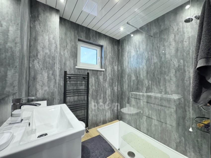 Images for 20c Wilson Street, Beith, Ayrshire, KA15 2BG, UK