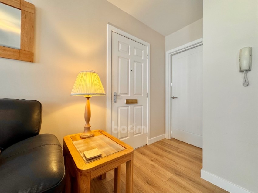 Images for 20c Wilson Street, Beith, Ayrshire, KA15 2BG, UK