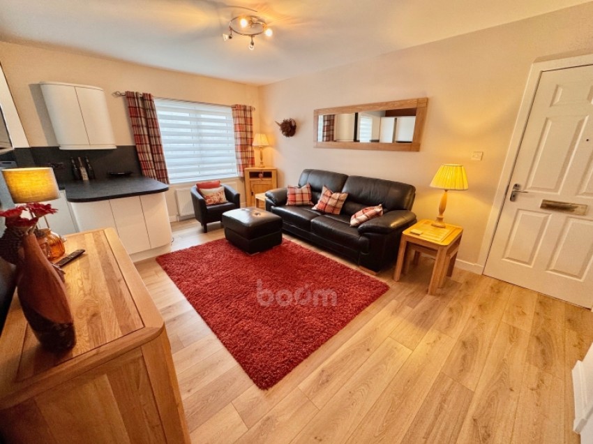 Images for 20c Wilson Street, Beith, Ayrshire, KA15 2BG, UK