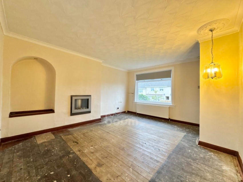 Images for 1 Pickerstonhill, Motherwell, Lanarkshire, ML1 5BW, UK