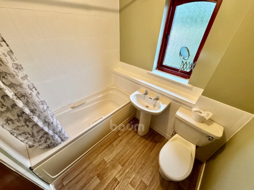 Images for 10 Whitesbridge Close, Paisley, Renfrewshire, PA3 3BA, UK