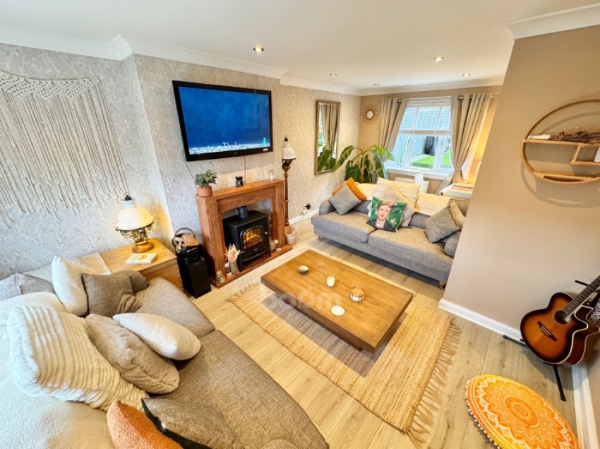 Images for 20 Rotherwood Way, Paisley, Renfrewshire, PA2 0LH, UK