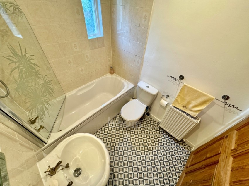 Images for 2 Western Crescent, Kilbirnie, Ayrshire, KA25 6JF, UK