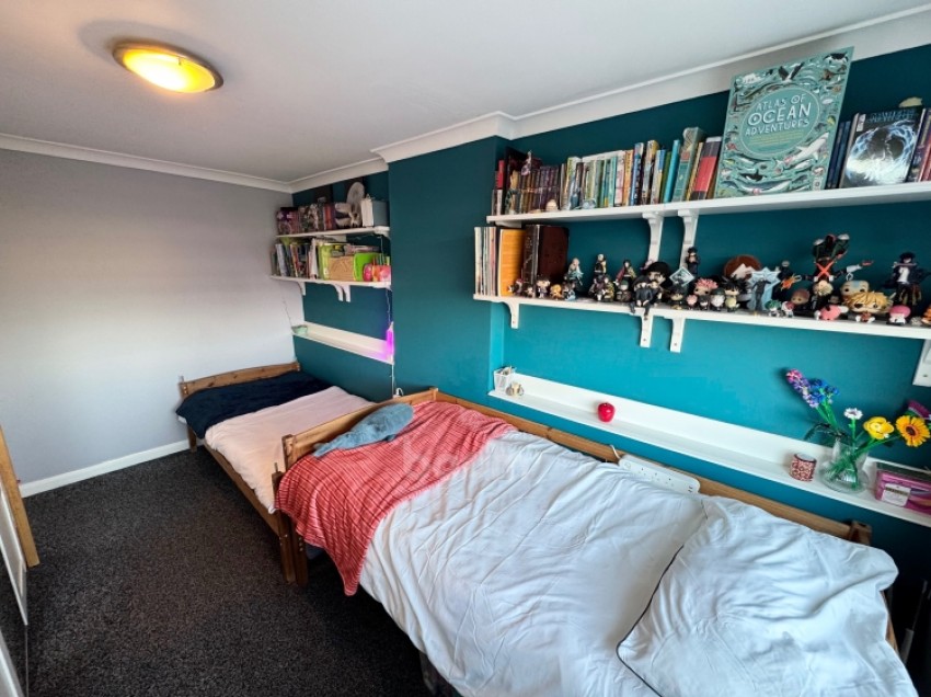 Images for 29 Rowanlea Avenue, Paisley, Renfrewshire, PA2 0RP, UK