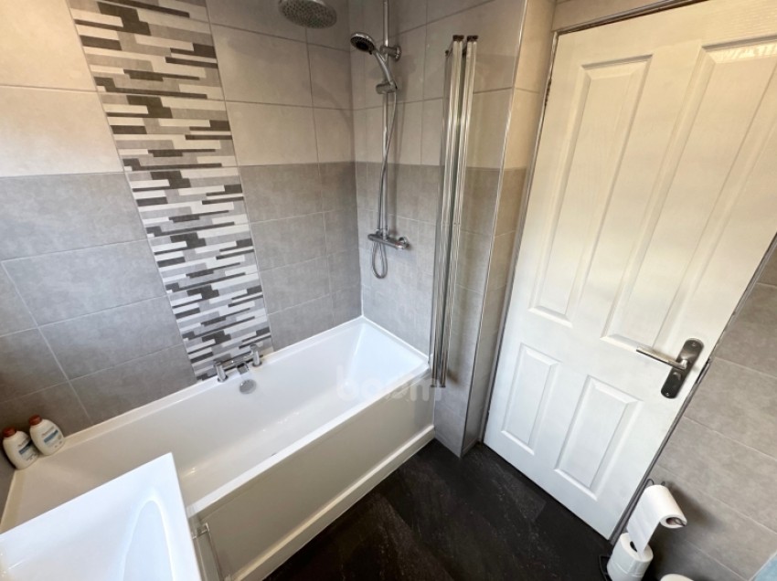 Images for 29 Rowanlea Avenue, Paisley, Renfrewshire, PA2 0RP, UK