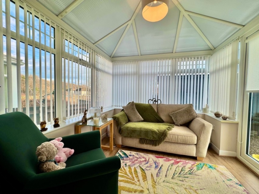 Images for 46 Davidson Avenue, Glengarnock, Beith, Ayrshire, KA14 3BL, UK