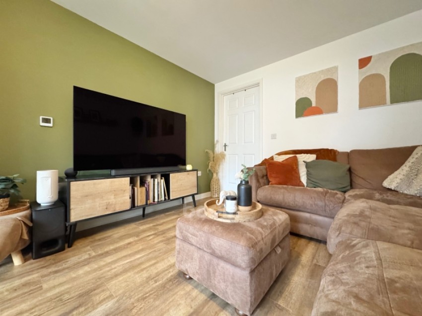 Images for 10 Sutherland Avenue, Stewarton, Kilmarnock, Ayrshire, KA3 3FF, UK