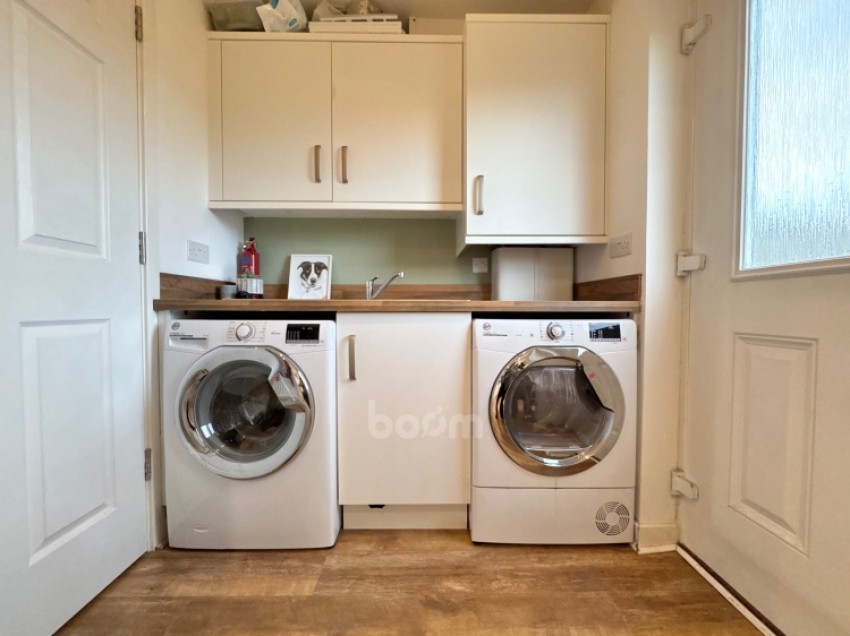 Images for 10 Sutherland Avenue, Stewarton, Kilmarnock, Ayrshire, KA3 3FF, UK