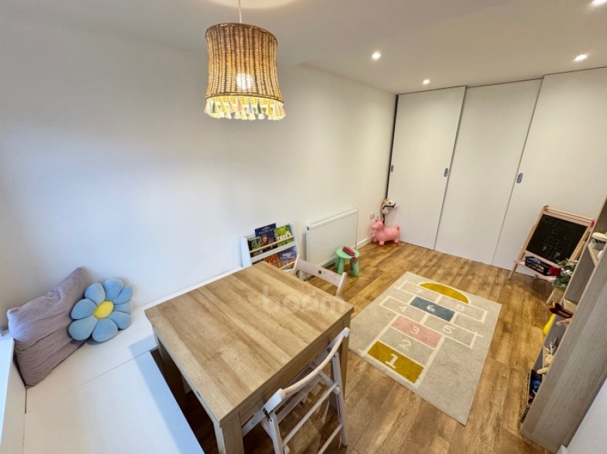 Images for 10 Sutherland Avenue, Stewarton, Kilmarnock, Ayrshire, KA3 3FF, UK