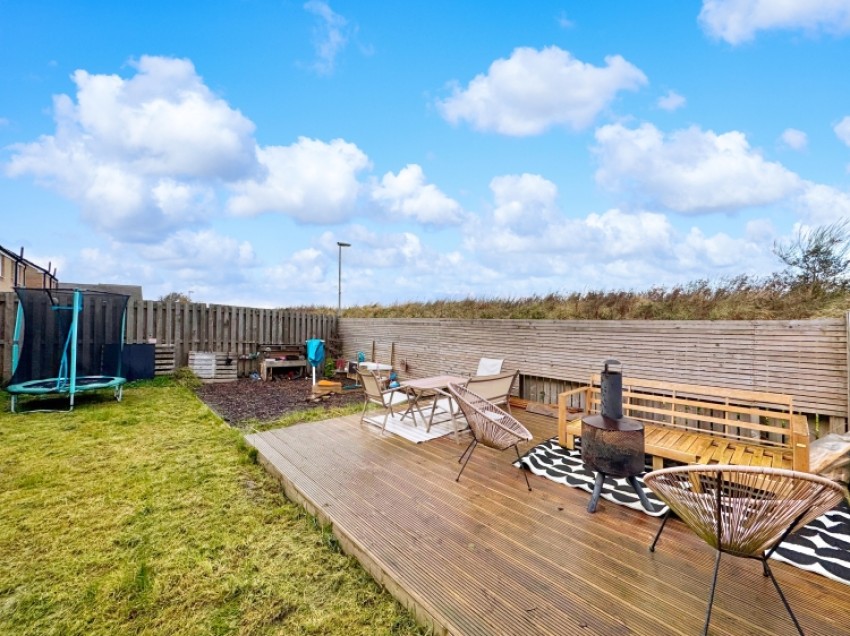 Images for 10 Sutherland Avenue, Stewarton, Kilmarnock, Ayrshire, KA3 3FF, UK