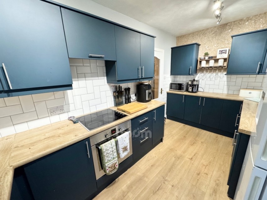 Images for 37 Lomond Crescent, Beith, Ayrshire, KA15 2EA, UK