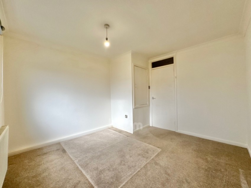 Images for 32 Russell Place, Linwood, Paisley, Renfrewshire, PA3 3SR, UK