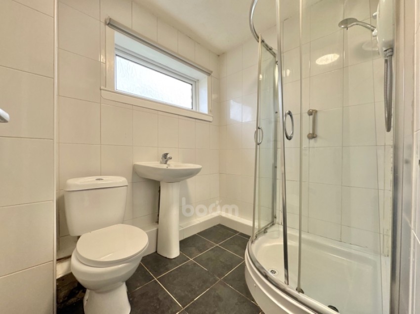 Images for 32 Russell Place, Linwood, Paisley, Renfrewshire, PA3 3SR, UK