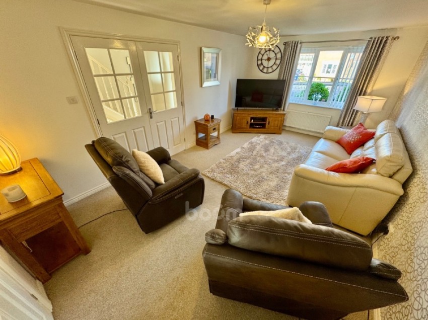 Images for 10 Cartleburn Gardens, Kilwinning, Ayrshire, KA13 7ND, UK