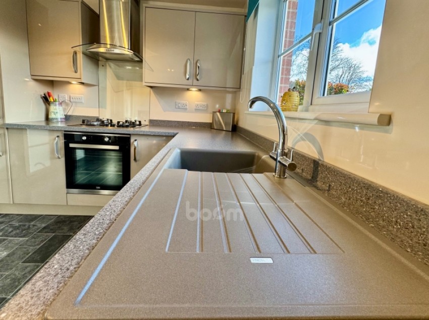Images for 10 Cartleburn Gardens, Kilwinning, Ayrshire, KA13 7ND, UK